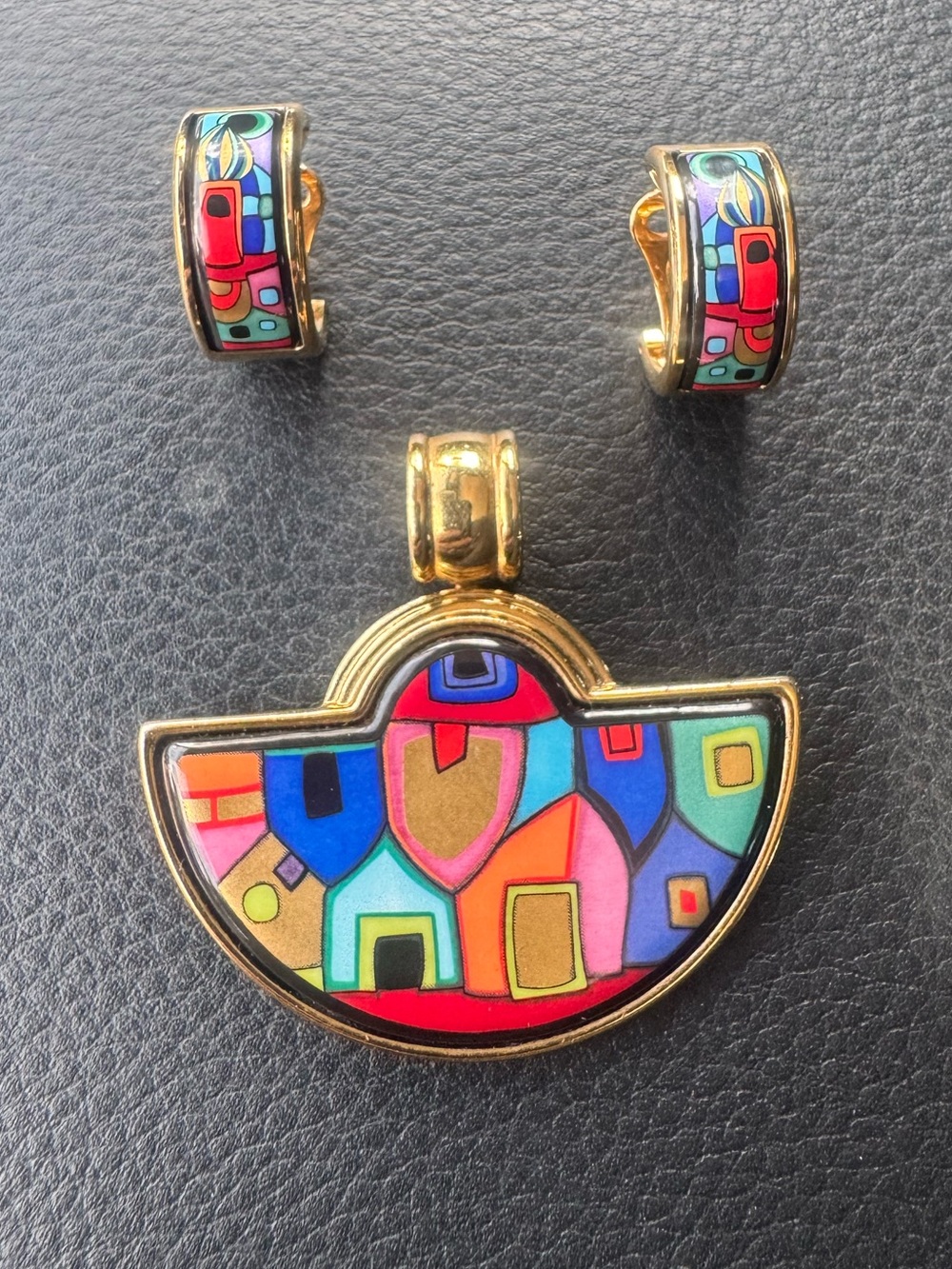 Freywille Hundertwasser Street Rivers Halfmoon Pendant and Hoop Earrings Set